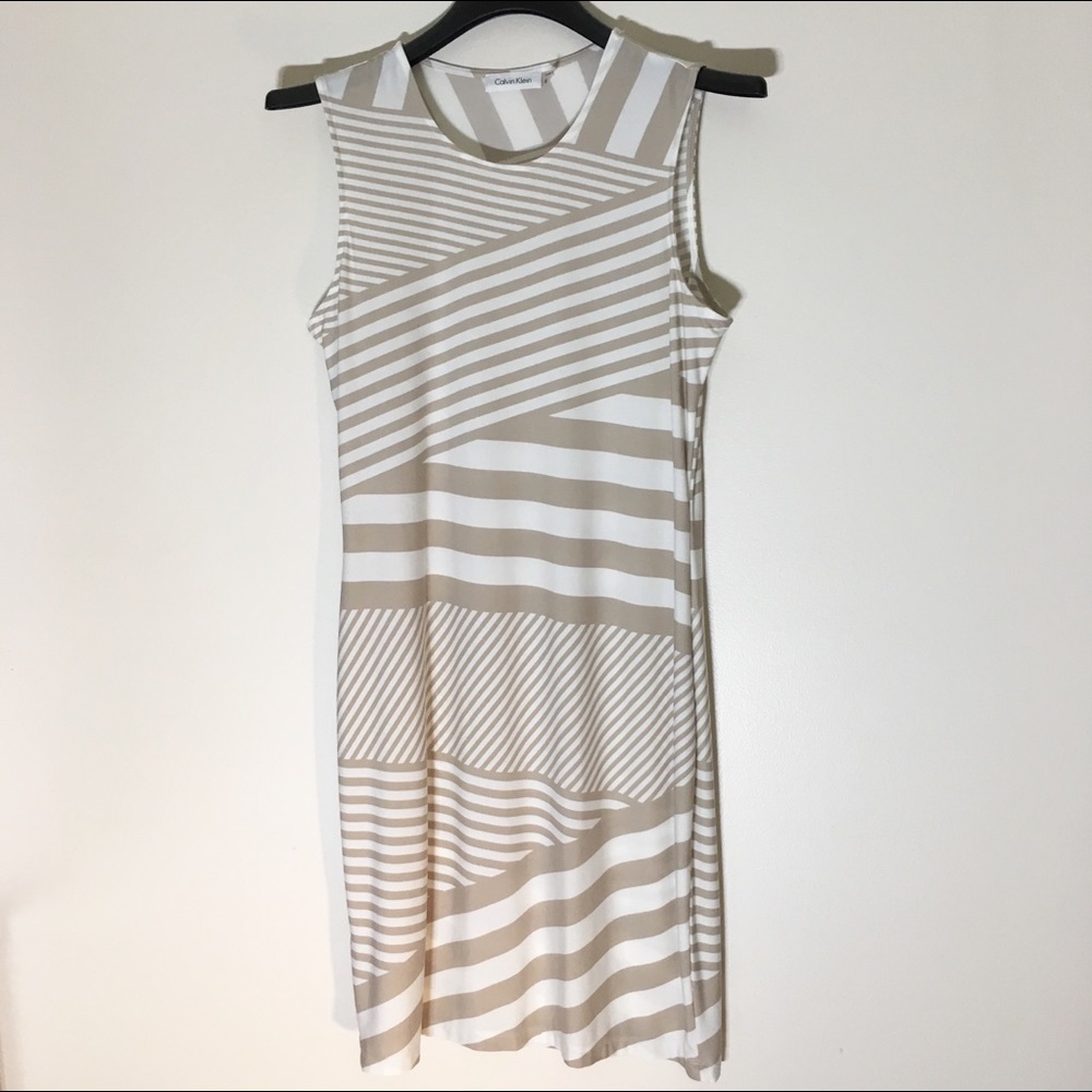 🥓 3 for $15 Calvin Klein Sleeveless Sheath Dress - Picture 2 of 5